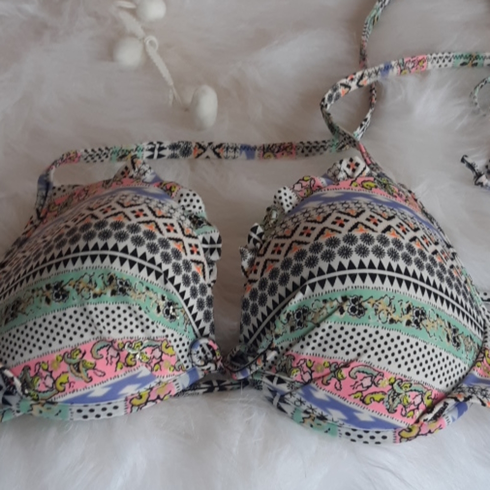 Victoria's Secret bikini top